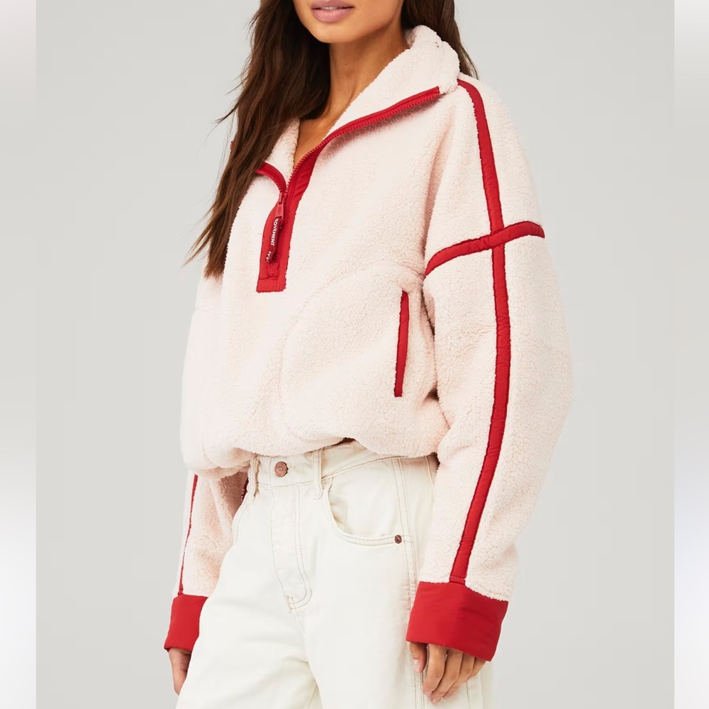 FREE PEOPLE
MOUNTAIN HIGH 1/2 ZIP Fleece Jacket in Ballet Slipper